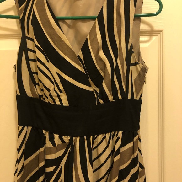 Spring-ready maxi dress - Picture 4 of 6